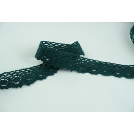 Cotton lace 28mm in a dark green