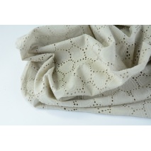 100% cotton embroidered with hearts, beige.