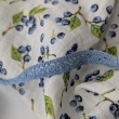 Double gauze 100% cotton, berries on a cream background