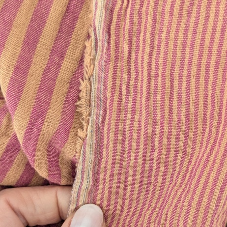 Cotton muslin, double-sided lipstick pink-caramel stripes