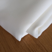 Blackout fabric in ecru – width 295 cm