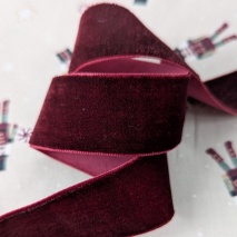 Burgundy velvet ribbon, 25mm