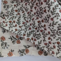 Double-sided quilted cotton muslin – orange flowers