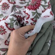 Muślin PIKOWANY, Bordowe kwiaty/ornament na khaki