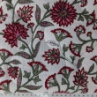 Muślin PIKOWANY, Bordowe kwiaty/ornament na khaki