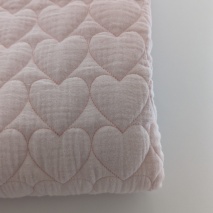 Quilted pink muslin with heart pattern – double-sided with wadding