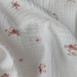Double gauze 100% cotton retro roses on an ecru background DC