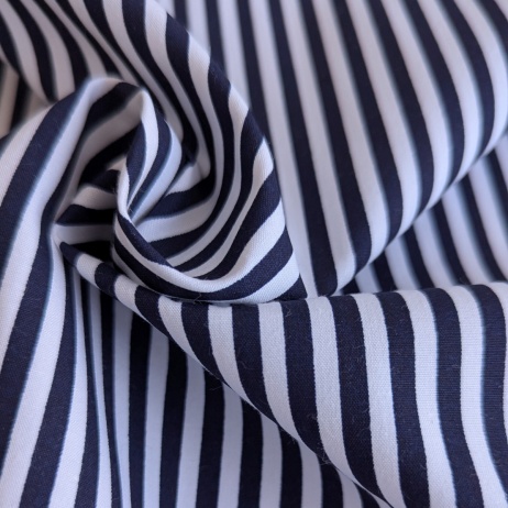 Cotton fabric with white and navy blue stripes, 4 mm wide